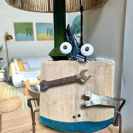 Notre Petite Maison A La *