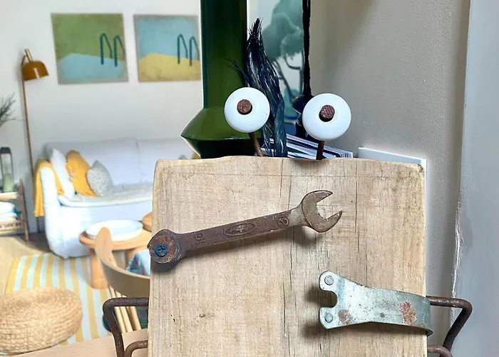 Notre Petite Maison A La *